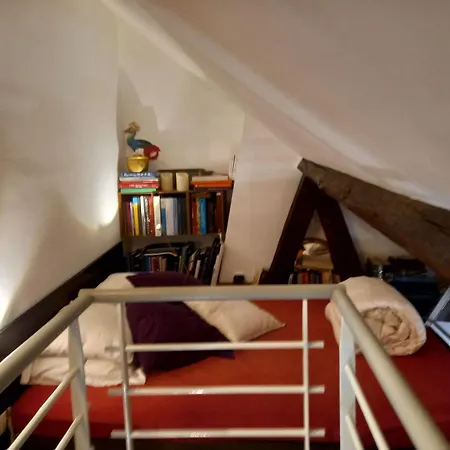 Apartment Schoener Romantischer Blick Auf Seine By Interhome *