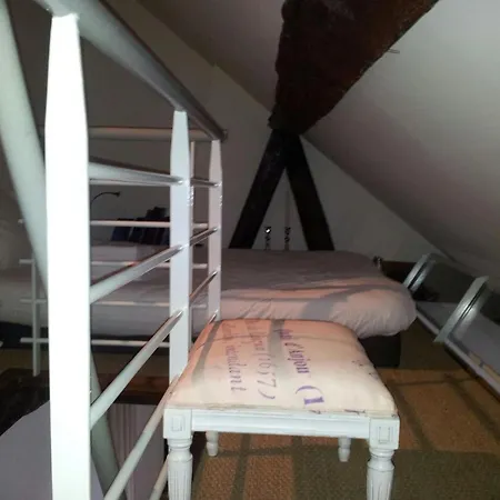 Schoener Romantischer Blick Auf Seine By Interhome Apartment Paris